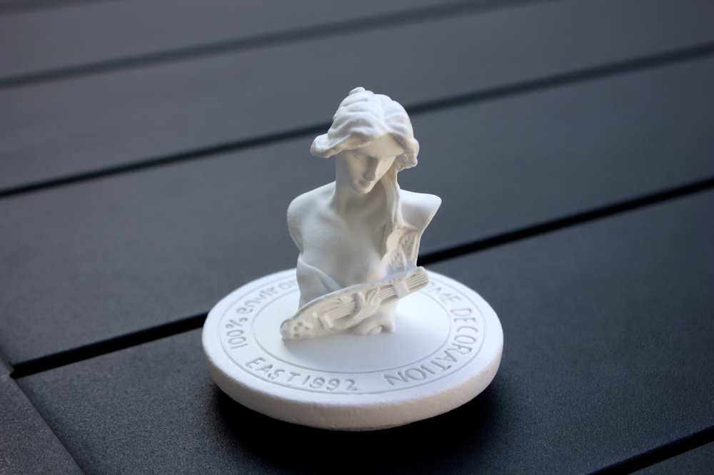 Statue Glass Jar Scented Candle