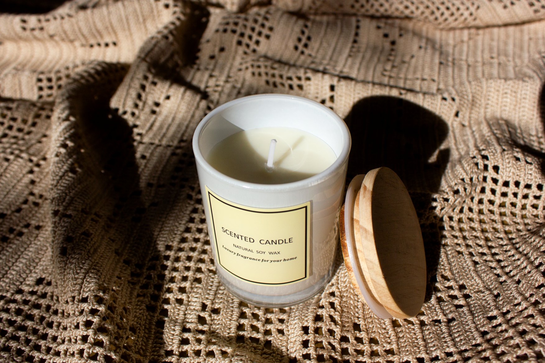 Gifted Scented Candle with Wooden lid